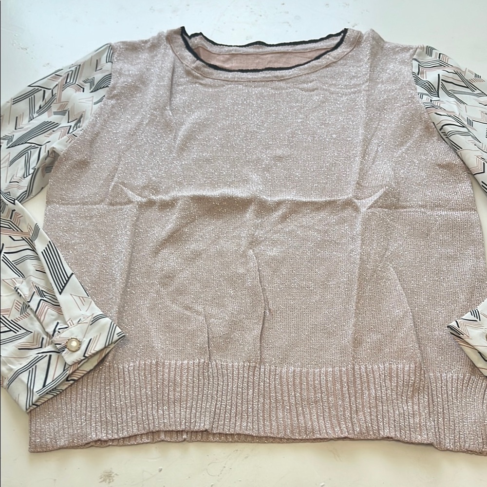 Hanriner Small Long Sleeve Pink Black Patterned Sheer Sleeve Blouse